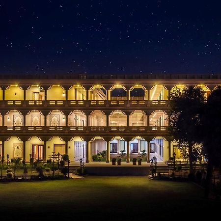 Regenta Resort Vanya Mahal Ranthambore ซาวาย มาโดปูร์ ภายนอก รูปภาพ